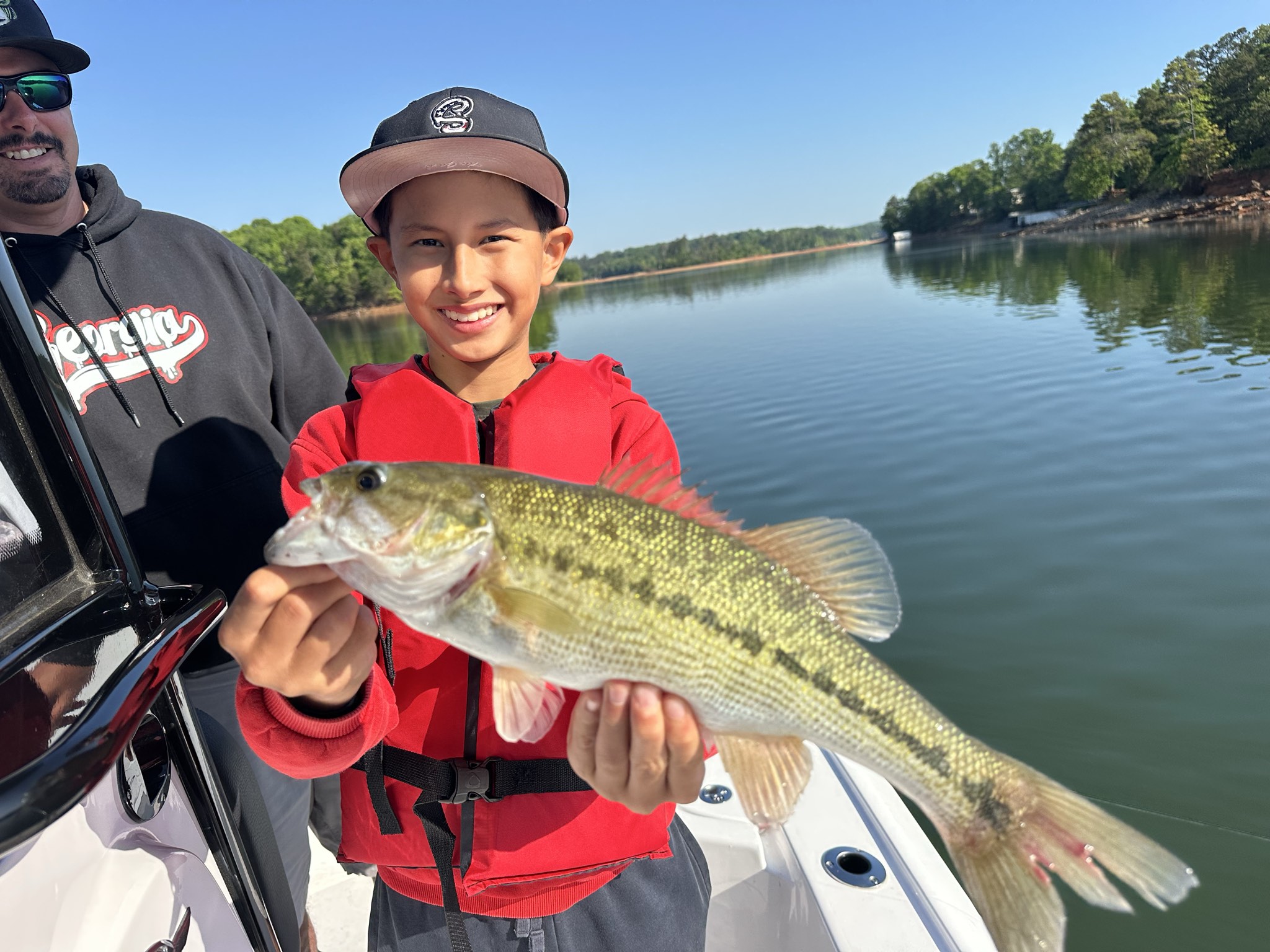 Lake Lanier Family Fishing: 28 Fish Landed
