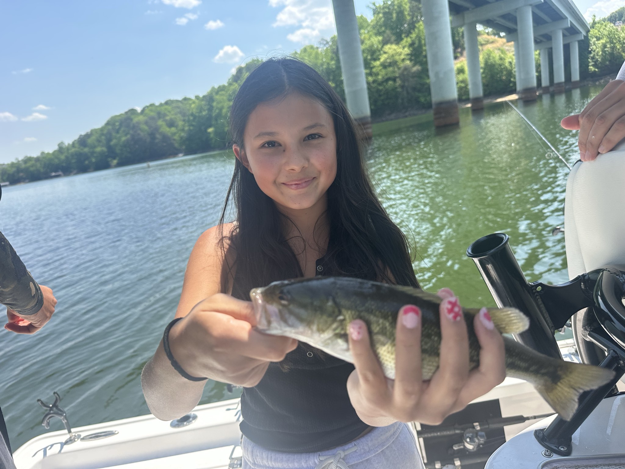 Lake Lanier Family Fishing: 28 Fish Landed
