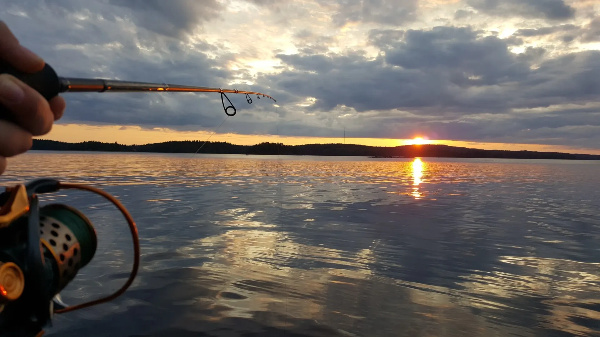 Book your next Fishing adventure with one of the top-rated Captains in Lake Superior.